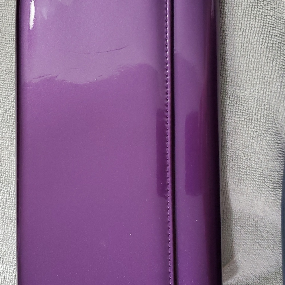 Cute purple wallett